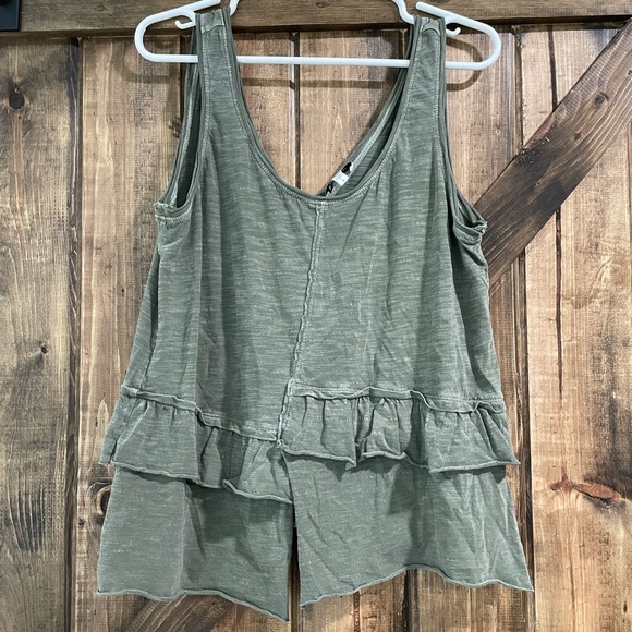 WilliamRast women’s tank top size large. - Picture 1 of 4